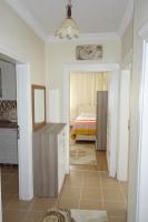 3 Bedroom Apartment with Garden View