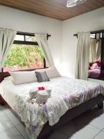 B&B Tronadora - Luxury & Peaceful Lake Dream Villa With Pool2 - Bed and Breakfast Tronadora