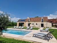 Allée des noyers - B&B Saint-Michel-de-Bannières