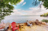 Hazen's Hideaway - B&B North Hero