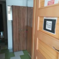 Apartment with Shower