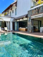 B&B Grand Baie - Luxury Villa - 2 minutes walk from the beach - Bed and Breakfast Grand Baie