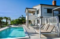Sunshinewilla com - amazing sea view - private pool - 4 bedrooms - 3 bathrooms - workout - B&B