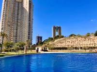 Bonito apartamento con piscina - B&B Benidorm