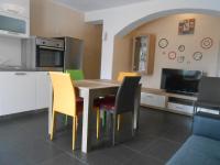 Apartment mit 2 Schlafzimmern und Terrasse