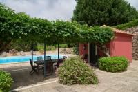 Luxury Farmhouse with Swimming Pool, By TimeCooler - Chambres d’hôtes Sobral de Monte Agraço