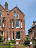 B&B Exeter - The Raffles - Bed and Breakfast Exeter