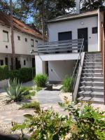 Tűlevél Apartman - Ferienwohnung