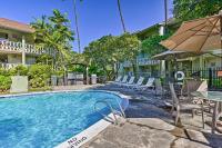 Kailua-Kona Vacation Rental - Walk to the Beach! - B&B
