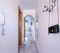 Blue Marine Home - Parking, Pool, AC, WiFi - B&B
