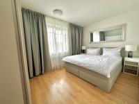 Apartment mit Balkon