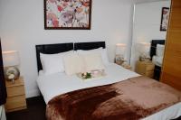29EW Dreams Unlimited Serviced Accommodation- Staines - Heathrow - B&B Stanwell