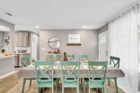 Magnolia - Family-Friendly Comforts, TVs, Grill & Just Steps to the Beach! - Ferienwohnung Fort Walton Beach