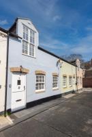 Boutique Old Sea Stable - 1 minute from beach - B&B Tynemouth