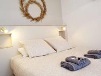 B&B Bruz - L'Or Miroir - Madame Conciergerie - Bed and Breakfast Bruz