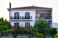 Chrys Marie Studios - B&B