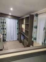 Calm & Cosy (sleeps up to 6) - Oakdene Forest Park - B&B Ferndown