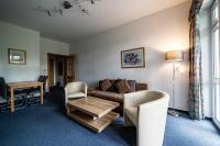 Small Apartment (2 Rooms)