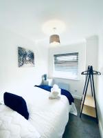 B&B Kingston-upon-Hull - HU-Thirteen Loft Duplex Studio- Sleeps 2 - Bed and Breakfast Kingston-upon-Hull