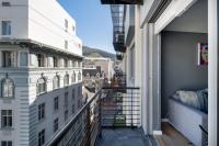 Two-Bedroom Apartment with Mountain View