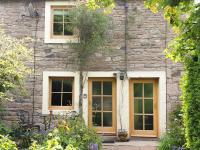 B&B Penrith - Clematis Cottage - Bed and Breakfast Penrith