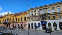 ELEVEN APARTMENT - very center - free parking - B&B