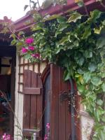 Sunday 2Br Private Holidays House in Halkidiki - Karydi Beach - Parking - Chambres d'hôtes Vourvourou