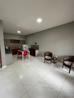 Apartment mit Balkon