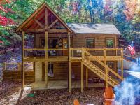 B&B Ellijay - Brand New Build Luxury Mountain Chalet with Hot tub, pool, Game Room, Premium features - Bed and Breakfast Ellijay