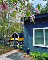 The No.10 山中湖／サウナとBBQ、焚き火が楽しめる自然に囲まれた別荘【ペット可】 - B&B Yamanaka