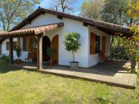 Maison proche du lac de Soustons - Bed and Breakfast Azur