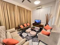 B&B Kuantan - TCvila3 4BR 14PAX 4Min to TC, DinosaurLand - Bed and Breakfast Kuantan