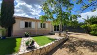 La Tissonnière Oasis d Exception entre Mer Alpilles et Luberon Spa et Piscine à 10 min d Aix en Provence - B&B Saint-Estève-Janson