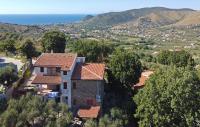 Elegante villa panoramica con giardino e idromassaggio a 10 minuti dal mare - Ferienwohnung Castellabate