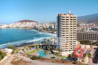 Modern apartment with stunning ocean and pool view - B&B Los Cristianos
