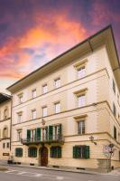 Donna Lipsi - La Dimora degli Affreschi Florence - B&B