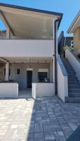 Apartman Moni - Ferienwohnung Vir