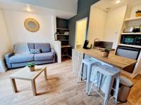 B&B Pau - Cosy Love- Centre - FREE CARPARK - Wifi - Bed and Breakfast Pau