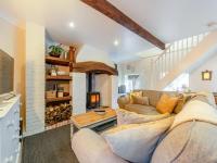 B&B Haverfordwest - The Stable, Cuffern Manor Cottages - Bed and Breakfast Haverfordwest