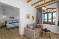 Deluxe Suite with Outdoor Hot Tub & Sea View