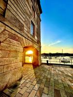 Royal William Yard Apartments - Large and Luxurious with Free Parking - B&B Plymouth