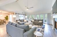 Golf, Dine and Swim Sleek Palmetto Dunes Home! - B&B Hilton Head Island