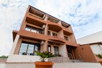 Hotel CASA ROYAL pe plaja Belona - Chambres d’hôtes Eforie Nord