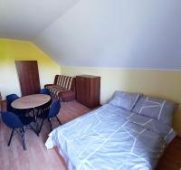 Vierbettzimmer mit Balkon