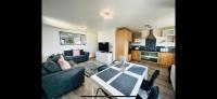 2 Bed modern apartment - Ferienwohnung Swansea