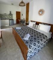 Deluxe Doppel-/Zweibettzimmer mit Gartenblick