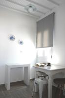 Studio (2 Adults)