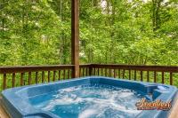 B&B Sevierville - Smoky Mountain Breeze - Bed and Breakfast Sevierville