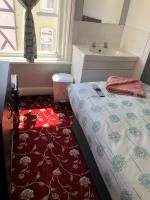 Single Room with Shared Bathroom