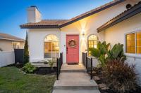 Entire house - 4 Bedroom & 2 Bath, 5 Min to Beach - B&B Oceanside